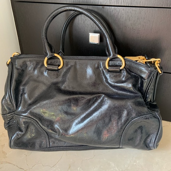 Miu Miu distressed leather satchel - Picture 2 of 10